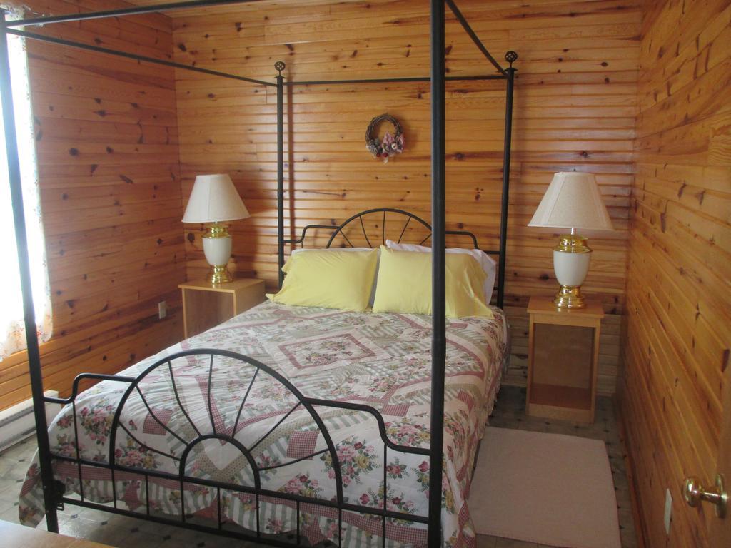 Grand Pre Holiday park 3*